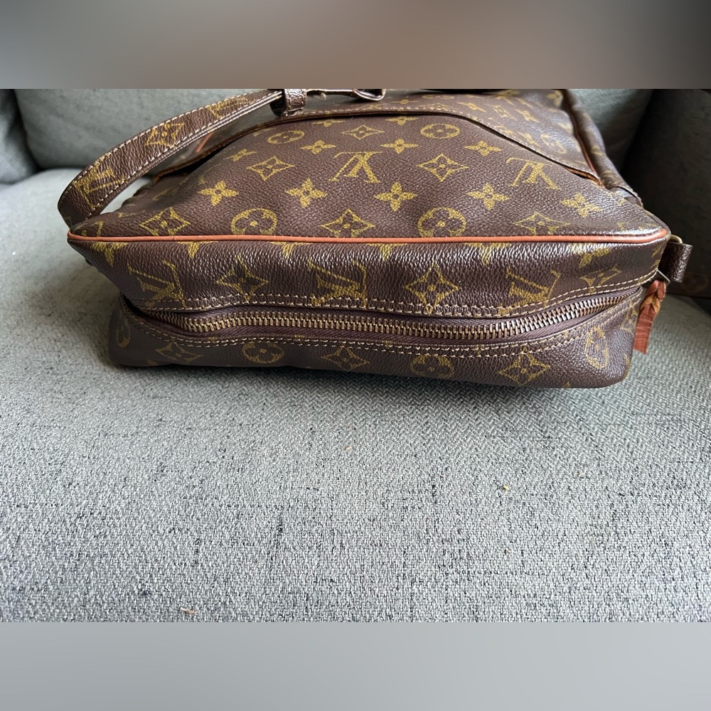 Louis Vuitton Marceau Vintage 1982 - Picture 7 of 17